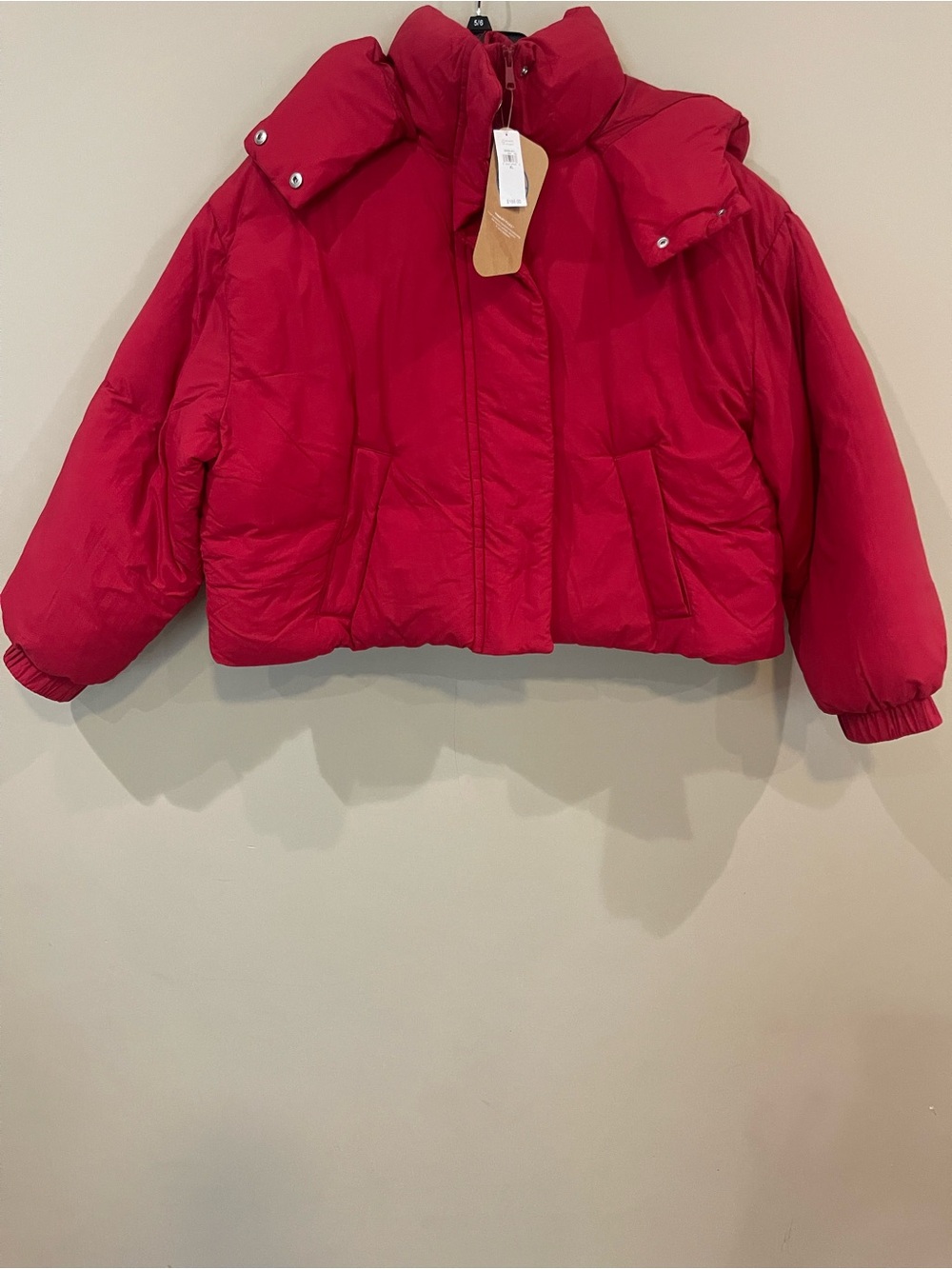 GAP Women's Bright Red Cropped Puffer Jacket